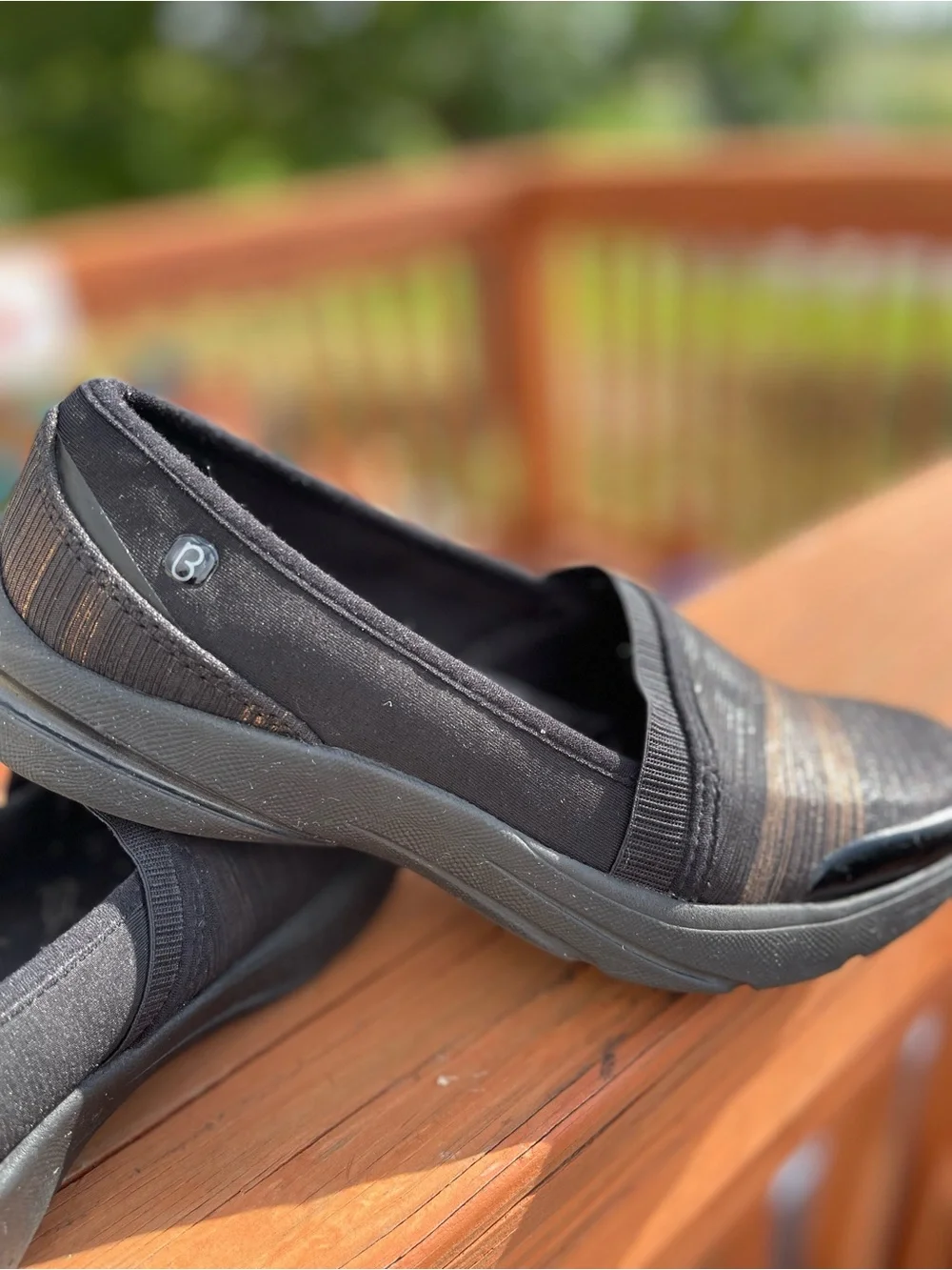 Bzees Women's Slip-On Flats in Black